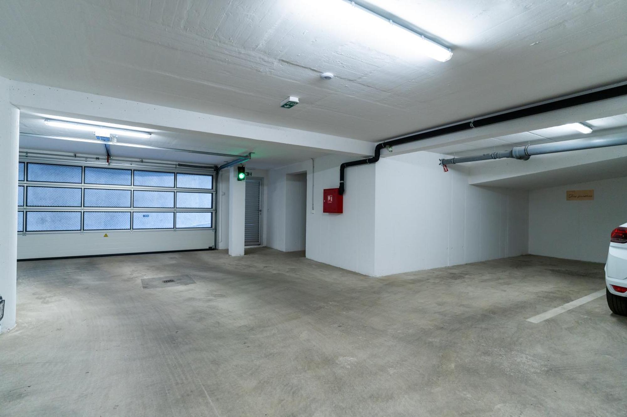 Tres Fenestras Zadar - Private Parking Appartement Buitenkant foto